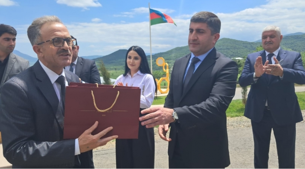 xocaliya-kochen-ailelere-menzillerinin-acharlari-teqdim-olunub