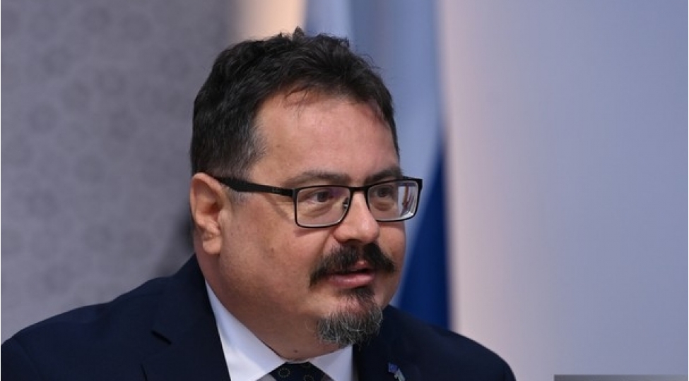 ai-nin-azerbaycandaki-numayendesi-azerbaycani-tebrik-edib