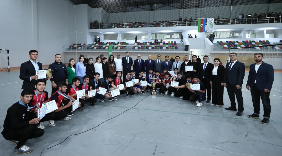 musteqillik-gunune-hesr-olunan-voleybol-yarshi
