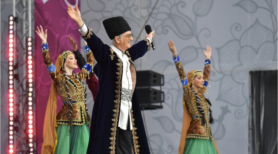 xaribulbul-beynelxalq-musiqi-festivalinda-polad-bulbuloglunun-konserti-olub