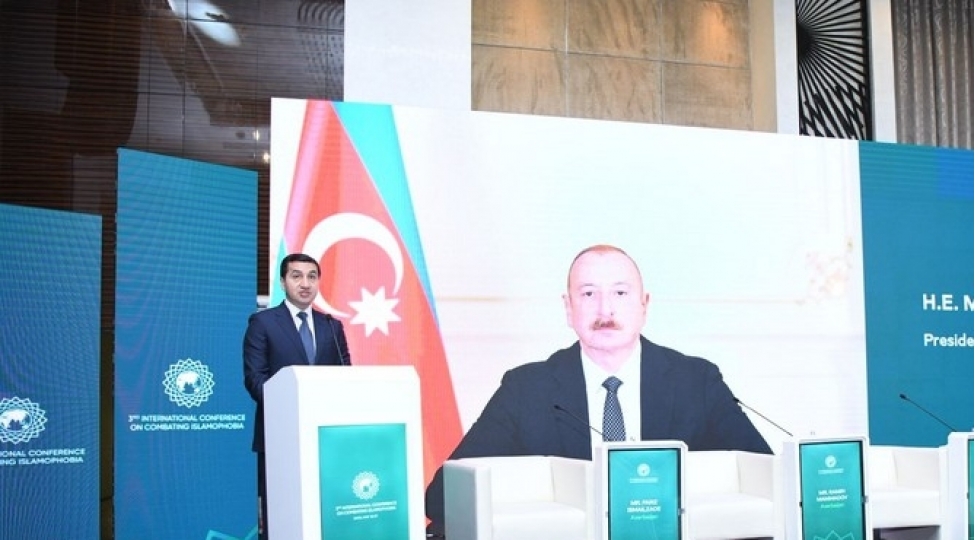 prezident-ilham-eliyev-islamofobiya-ile-bagli-konfransin-ishtirakchilarina-muraciet-unvanlayib