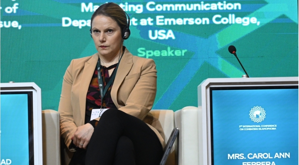 carol-ferrara-fransa-hokumetinin-qebul-etdiyi-bezi-qerarlar-fransiz-muselmanlarinin-heyatini-chetinleshdirib