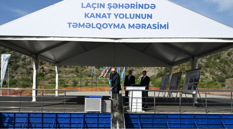 iqtisadi-ve-infrastruktur-layiheleri-boyuk-qayidishi-suretlendirir
