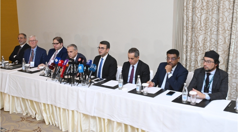 beynelxalq-konfransin-yekununa-hesr-olunan-metbuat-konfransi-kechirilib