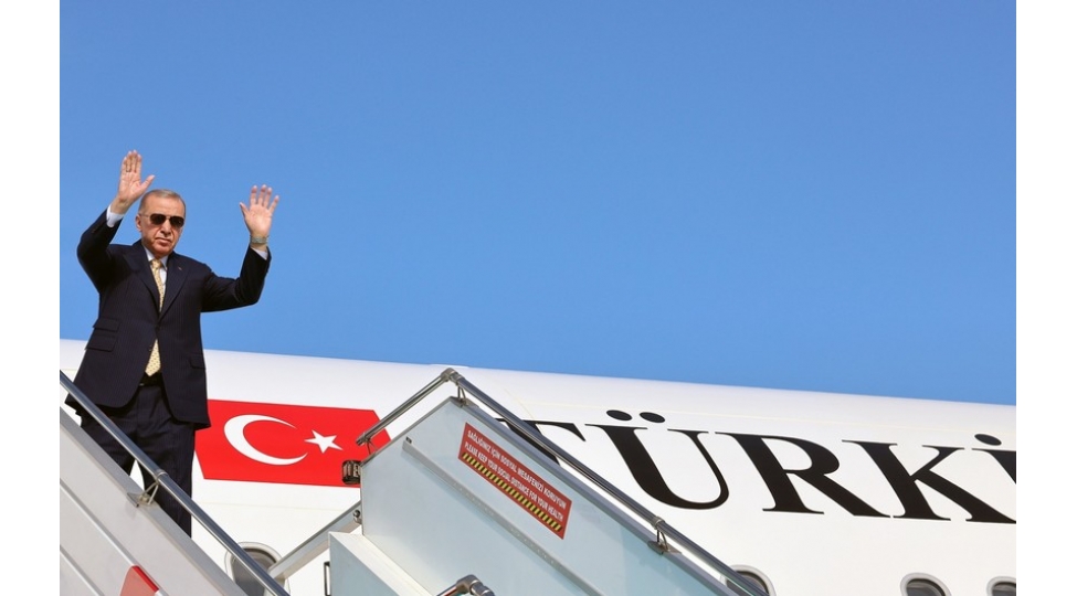 erdogan-azerbaycana-yola-dushub-2