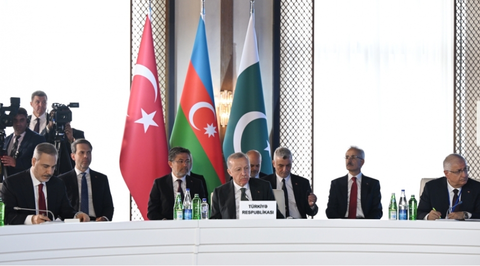 erdogan-ankara-baki-ve-islamabad-arasinda-hemreylik-ve-emekdashliq-zeruri-ehtiyacdir