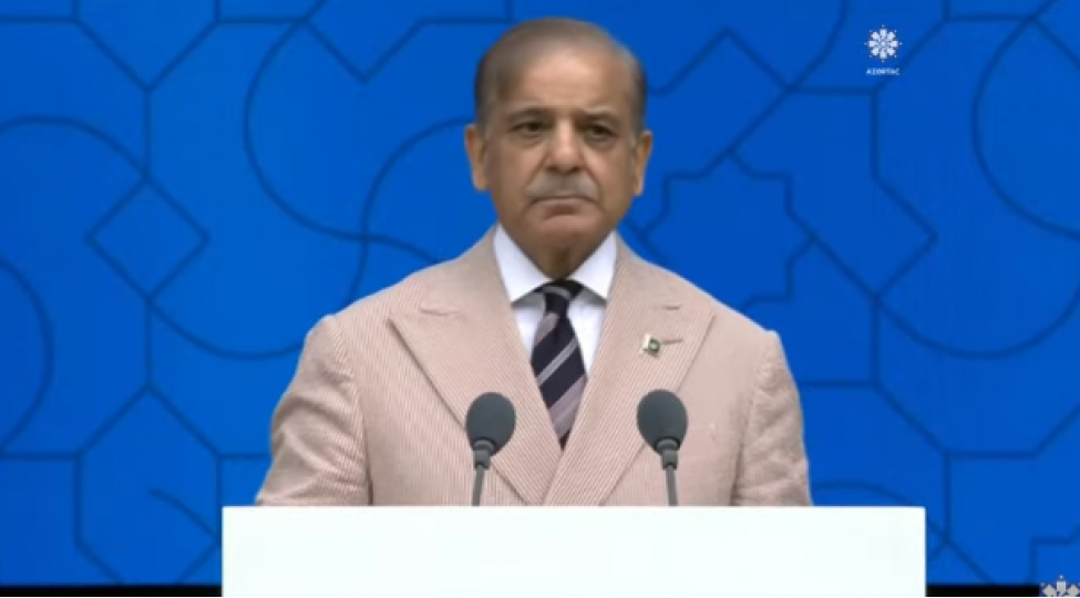 mehemmed-shahbaz-sherif-bayraqlarimiz-her-zaman-bir-yerde-yukseklerde-dalgalanacaq