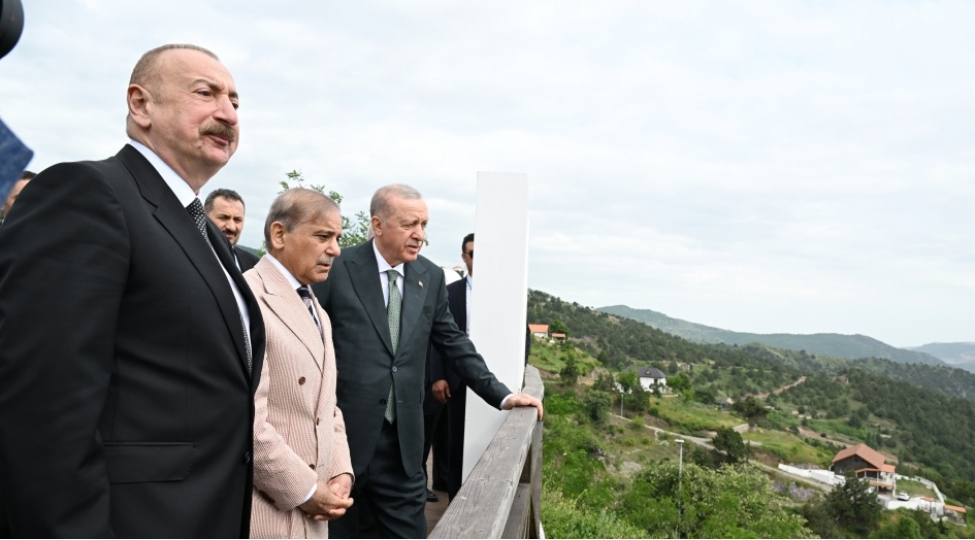 qardashliq-salnamesinin-lachin-sehifesi