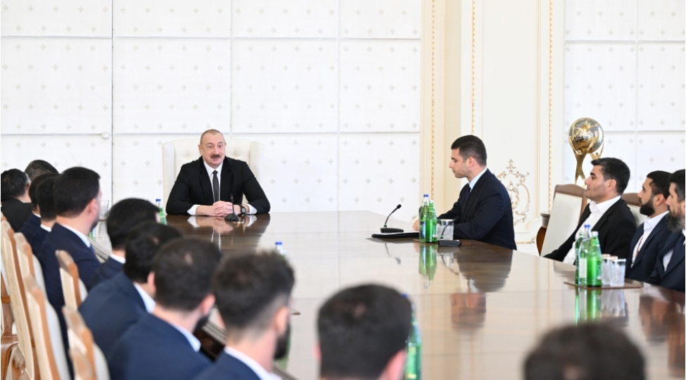 bu-gun-minifutbol-milli-komandasinin-sirf-azerbaycanda-dogulub-boya-basha-chatmish-genclerden-ibaret-olmasi-xususi-qurur-hissi-oyadir