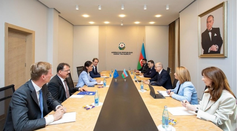 xezer-qara-deniz-avropa-yashil-enerji-dehlizi-layihesinin-entso-e-nin-inkishaf-planina-daxil-edilmesi-muzakire-olunub