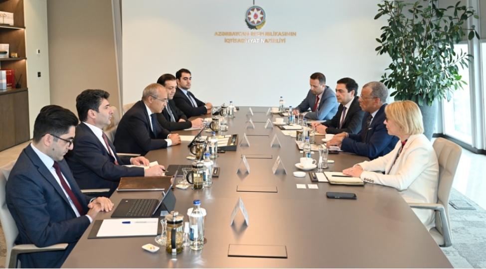 deloitte-ile-enerji-kechidine-ve-innovasiyalara-dair-emekdashliq-imkanlari-nezerden-kechirilib