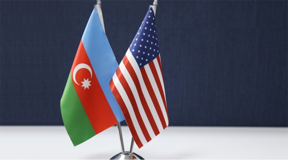 absh-ve-azerbaycan-enerji-senayesinde-emekdashliq-imkanlarini-muzakire-edib