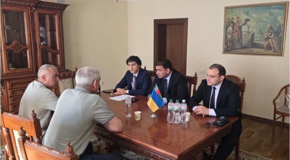ukraynanin-ivano-frankovsk-sheherinde-soydashlarimiz-uchun-seyyar-konsulluq-xidmeti-tekil-edilib