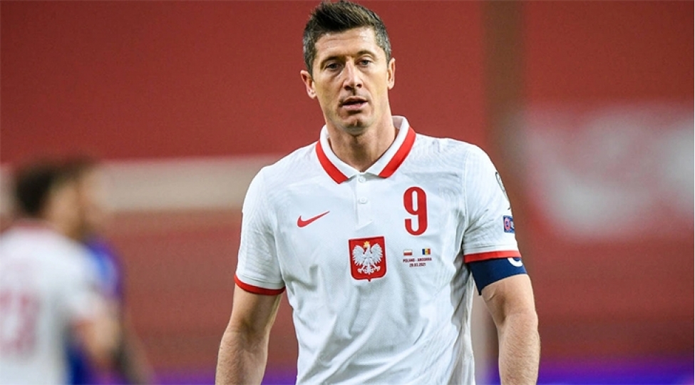 levandovskiden-gozlenilmez-qerar-polsha-millisinde-oynamaqdan-imtina-etdi