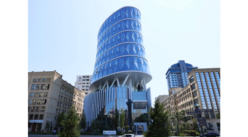 azerbaycan-gomrukchulerinin-peshe-bayrami-gunudur