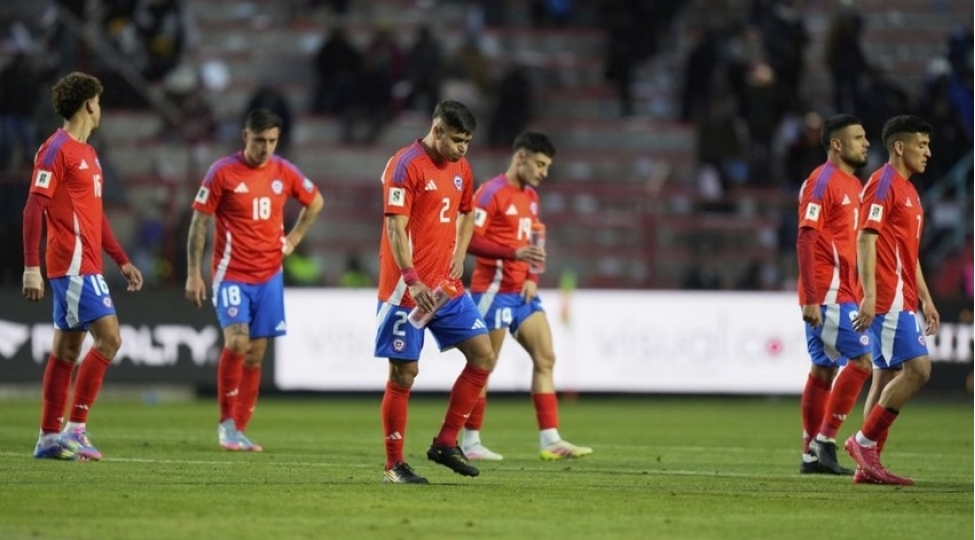 chili-ardicil-uchuncu-defe-dunya-chempionatinin-final-merhelesinden-kenarda-qalib