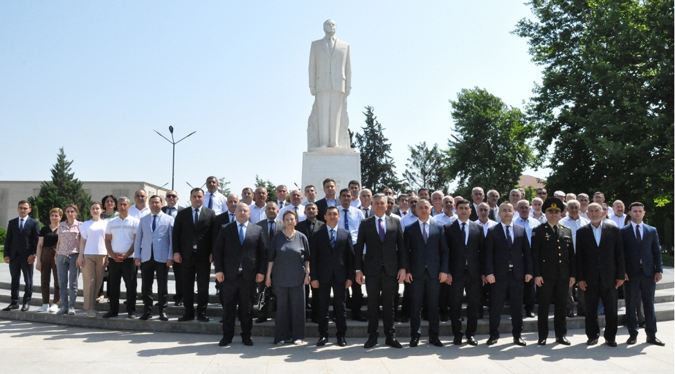 bilesuvarda-15-iyun-milli-qurtulush-gunu-ile-elaqedar-tedbir-kechirilib