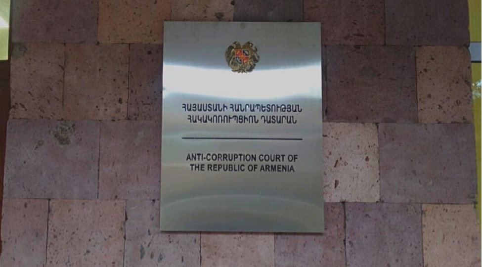 ermeni-apostol-kilsesinin-arxiyepiskopu-baresinde-cinayet-ishi-achilib