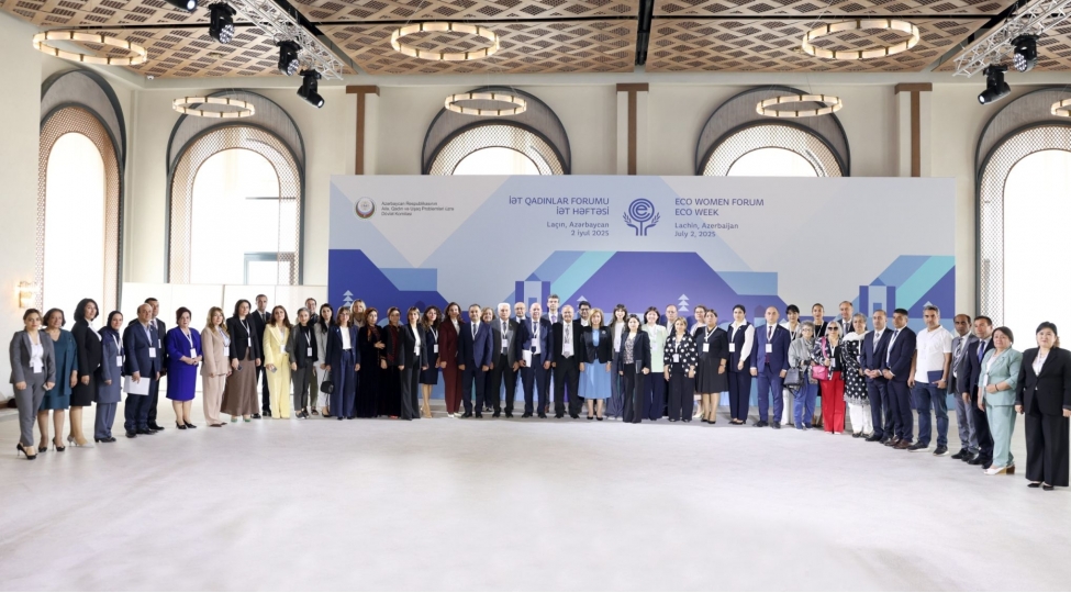 iet-heftesi-cherchivesinde-kechirilen-qadinlar-forumu-ugurla-yekunlashdi