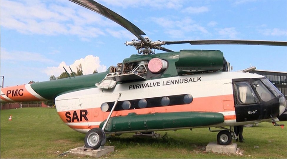 estoniyada-helikopter-denize-dushub