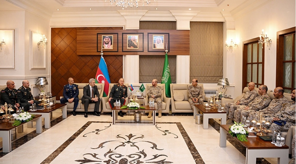 seudiyye-erebistani-ile-herbi-emekdashligin-genishlendirilmesi-muzakire-olunub