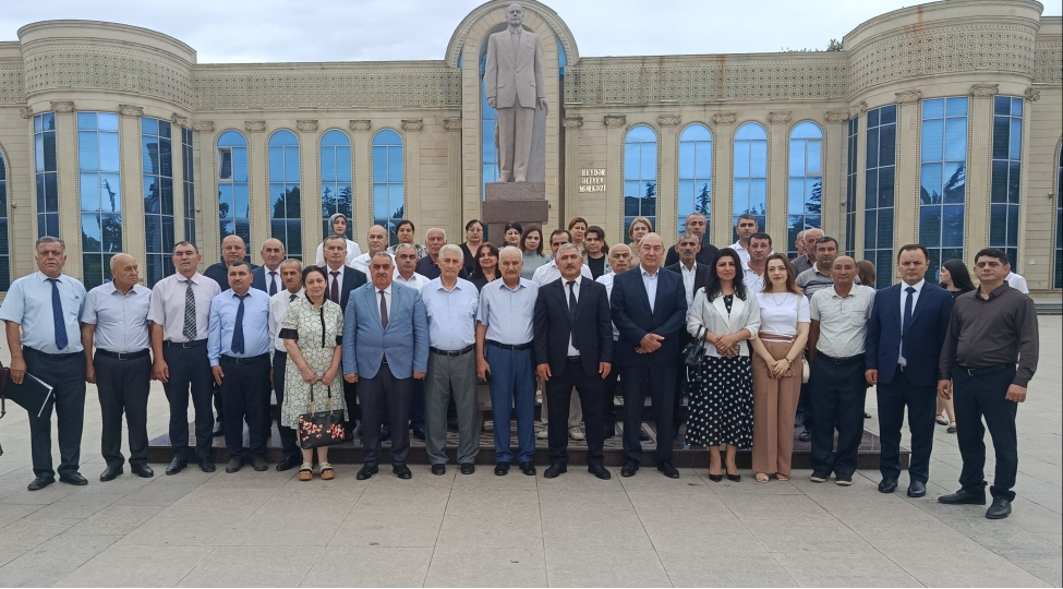 1969-2003-cu-illerde-azerbaycanin-siyasi-iqtisadi-ve-herbi-qudretinin-inkishafinda-heyder-eliyevin-rolu