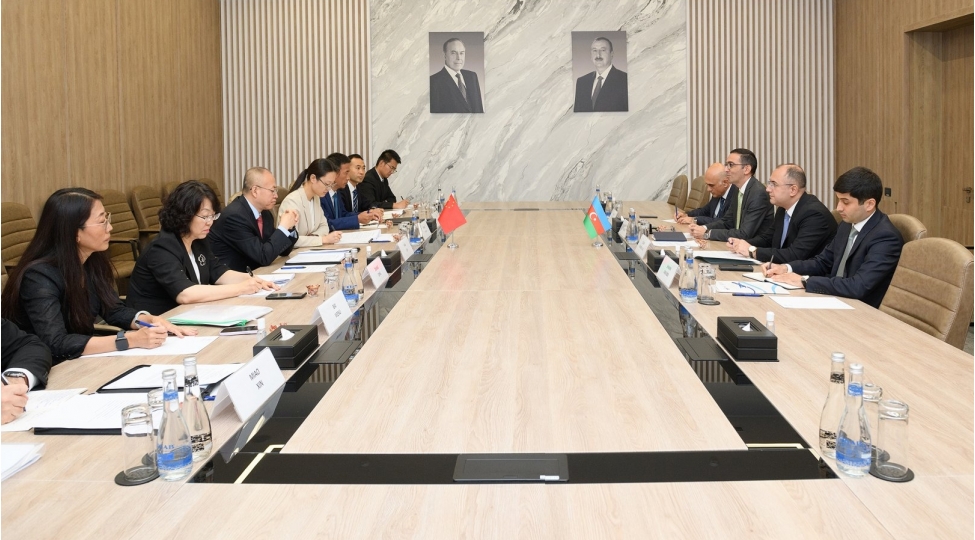 azerbaycan-ve-chin-arasinda-mulki-aviasiya-sahesinde-emekdashliq-muzakire-edilib