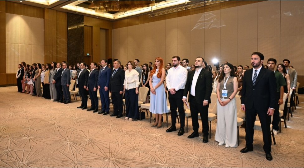 qerbi-azerbaycan-irsi-kitabinin-i-cildinin-teqdimat-merasimi-kechirilib-foto