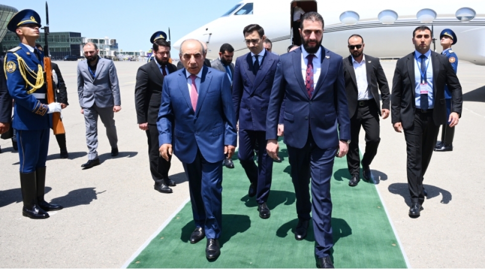 ehmed-el-sharaa-azerbaycana-resmi-sefer-edecek