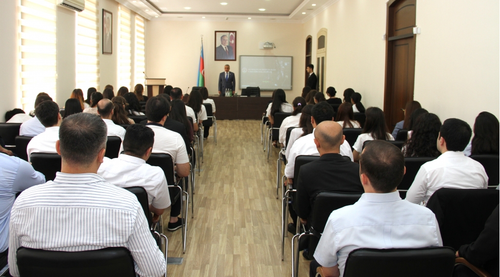 vekiller-kollegiyasinin-sedri-edliyye-orqanlarina-qebul-olunan-shexslere-icbari-tedris-kechib