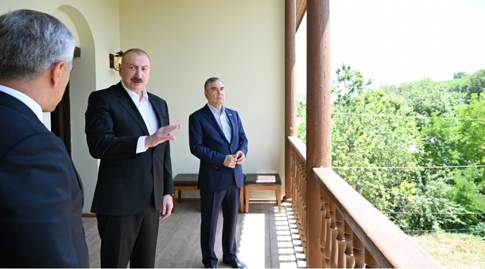 ilham-eliyev-ve-qurbanqulu-berdimehemmedov-shushada-mehmandarovlarin-malikane-kompleksinde-olublar