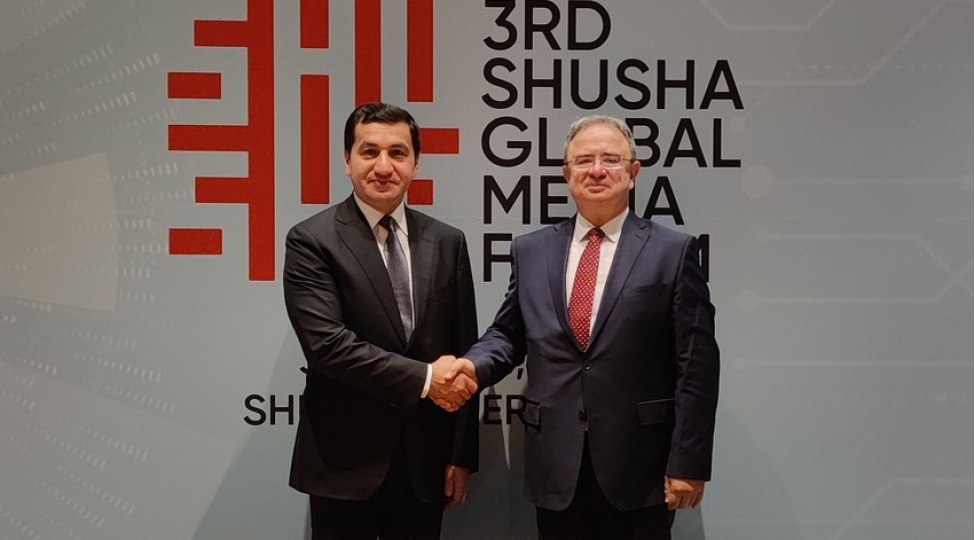 azerbaycanla-d-8-arasinda-emekdashligin-genishlendirilmesi-muzakire-olunub