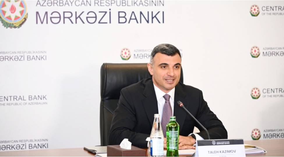 azerbaycanin-strateji-valyuta-ehtiyatlari-77-milyard-dollari-otub