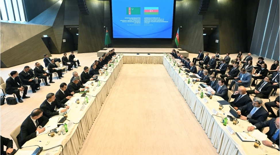 azerbaycan-turkmenistan-hokumetlerarasi-komissiyasinin-8-ci-iclasi-kechirilib