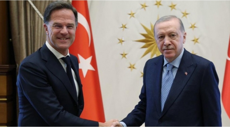erdogan-nato-bash-katibi-ile-rusiya-ukrayna-muharibesini-muzakire-edib