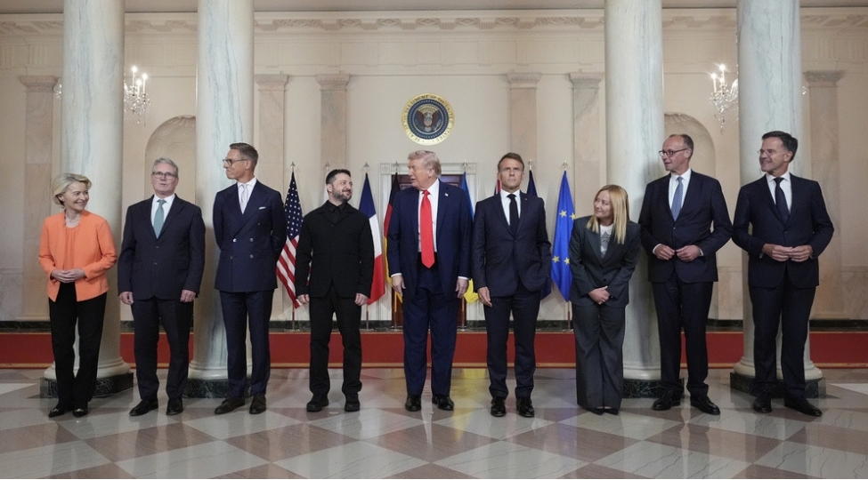 tramp-avropa-liderleri-ile-gorush-kechirir