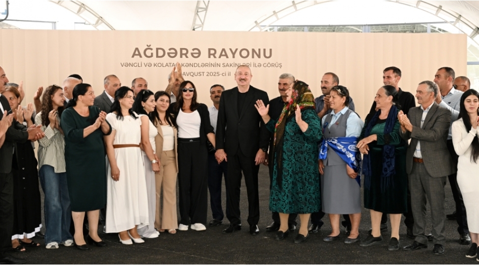 prezident-ilham-eliyev-ve-birinci-xanim-mehriban-eliyeva-agderede-vengli-ve-kolatag-kendlerinin-sakinleri-ile-gorushubler-yenilenib