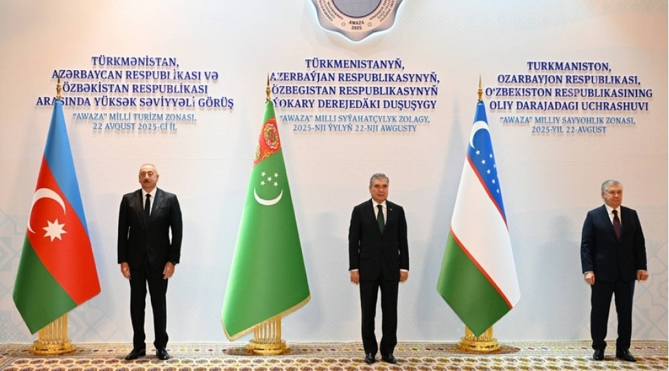 azerbaycan-turkmenistan-ve-ozbekistan-neqliyyat-ve-kommunikasiyalar-uzre-birge-ishchi-qrupu-yaradir