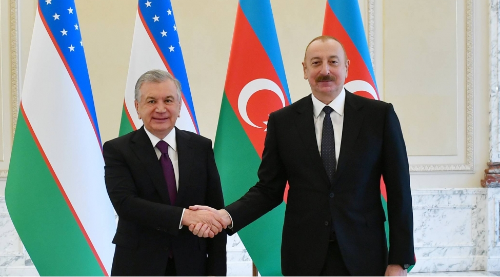 ozbekistan-azerbaycan-strateji-qardashligi-mohkemlenir