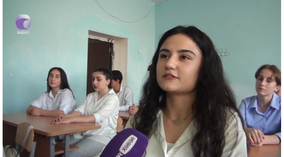 bu-sinfin-butun-mezunlari-ali-mekteblere-qebul-oldular-foto