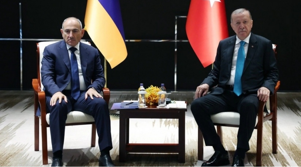 erdogan-shet-sammitinde-pashinyanla-gorushub