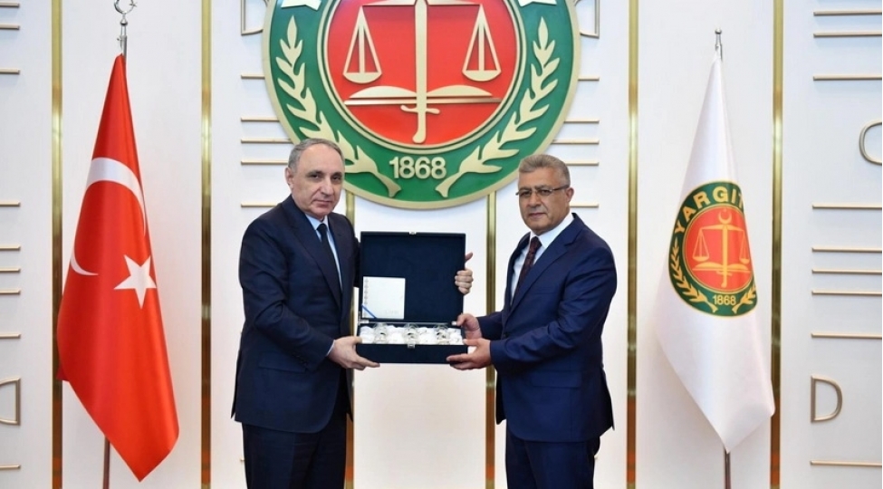 azerbaycanla-turkiye-prokurorluqlari-arasinda-emekdashligin-genishlendirilmesi-uchun-fikir-mubadilesi-aparilib