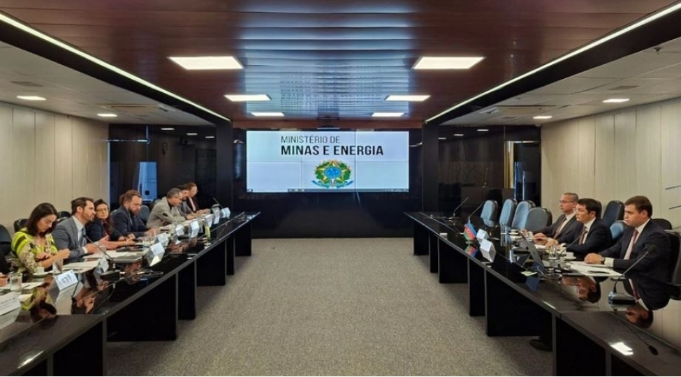 azerbaycan-braziliya-ile-medenchilik-ve-mineral-emali-sahelerinde-emekdashliq-ede-biler