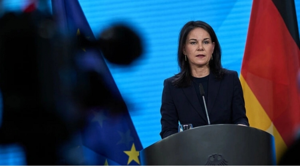 bmt-bash-assambleyasinin-sedri-ukraynaya-sulhmeramlilarin-gonderilmesini-istisna-etmeyib