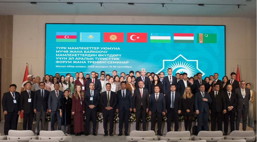 azerbaycan-tdt-nin-beynelxalq-turizm-forumunda-temsil-olunub