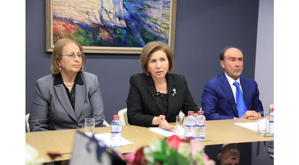 universitete-qebul-olunmush-shehid-xanimlari-ile-gorush-kechirilib