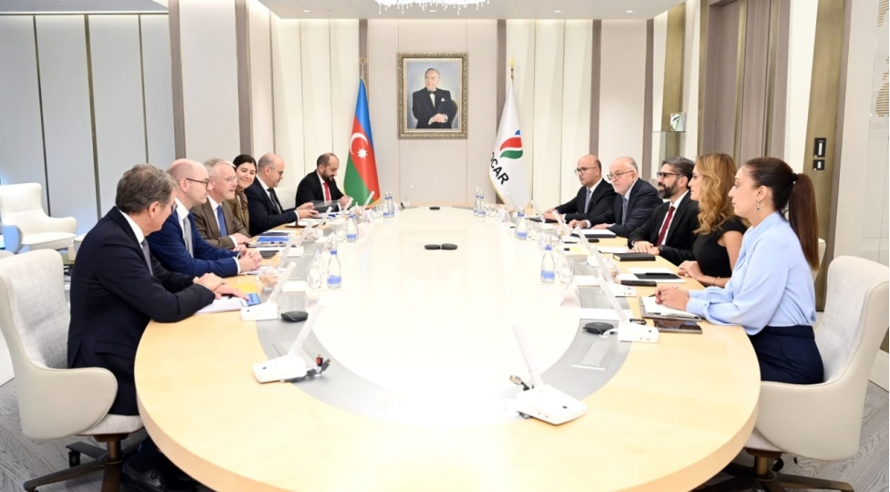 socar-in-prezidenti-uniper-senin-bash-kommersiya-direktoru-ile-gorushub