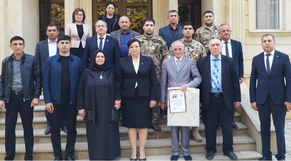 yap-berde-rayon-teshkilati-zefer-tariximizin-muellimleri-adli-tedbir-kechirib