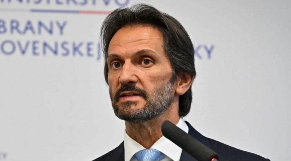slovakiya-ukraynaya-yeni-herbi-yardim-paketi-hazirlayir
