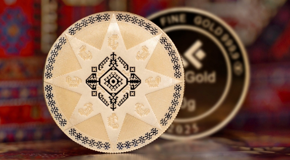 lachin-qizil-ve-gumush-sikke-kolleksiyasi-teqdim-edildi